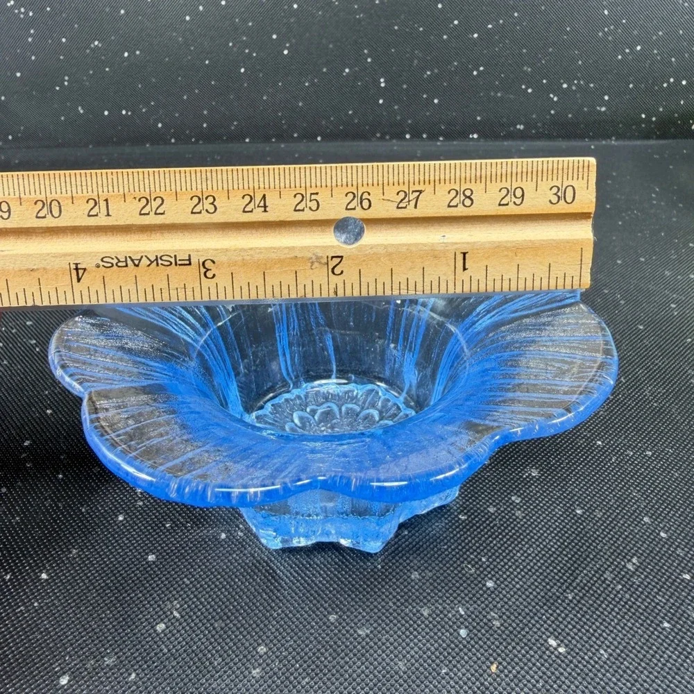 Lasisepat Mantsala Finland Blue Flower Art Glass Votive Candle Holder Vintage